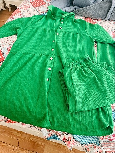 xl Beden Ürün sfırdrrr Takım. Xl