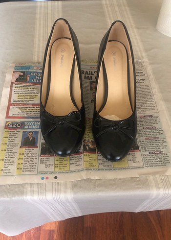 Kadın Siyah Topuklu Stiletto