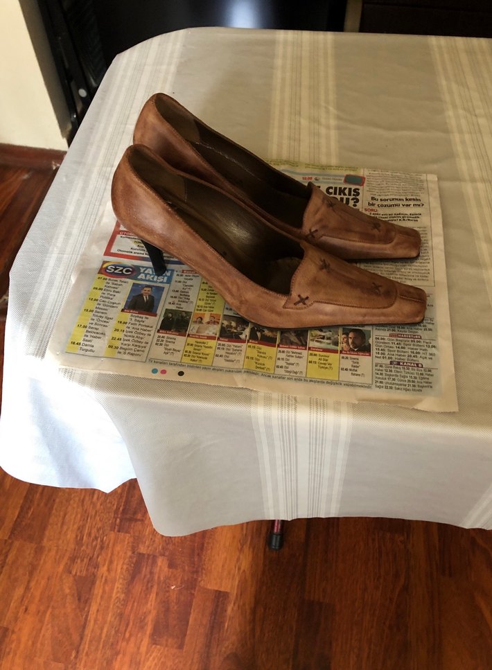 Bej Deri Tokalı Kadın Topuklu Ayakkabı - Görsel 2