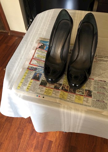 Derimod Parlak Siyah Rugan Kadın Stiletto