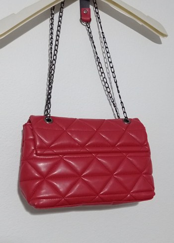 Kırmızı Zincir Detaylı Deri Kadın Çanta - Görsel 2