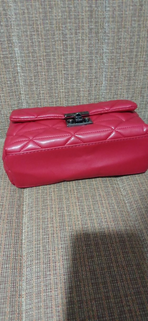 Kırmızı Zincir Detaylı Deri Kadın Çanta - Görsel 5