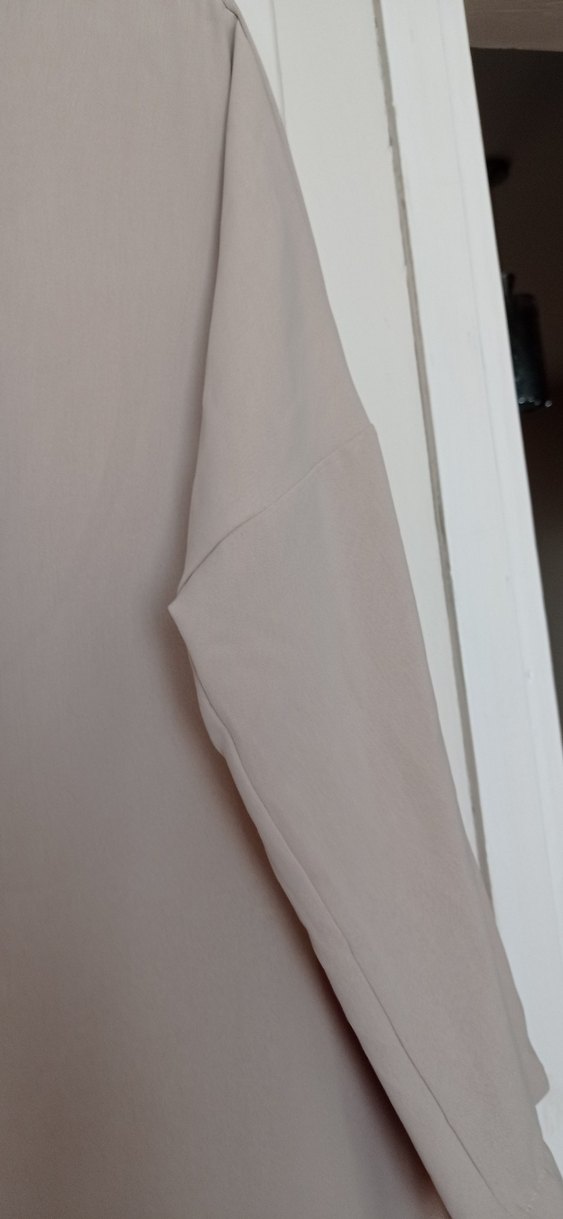 Bej Düğmeli Uzun Kollu Kadın Tunik - Görsel 3