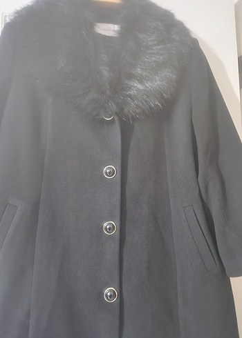 Siyah Kürklü Yaka Detaylı Kaban - Görsel 5