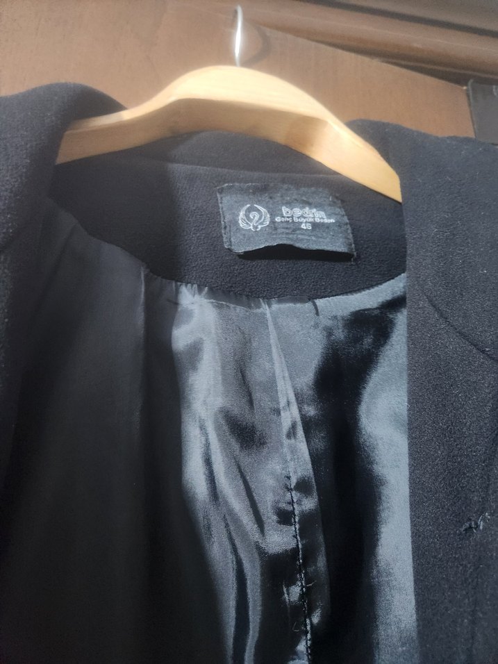 Siyah kısa kaşe Kaban - Görsel 3