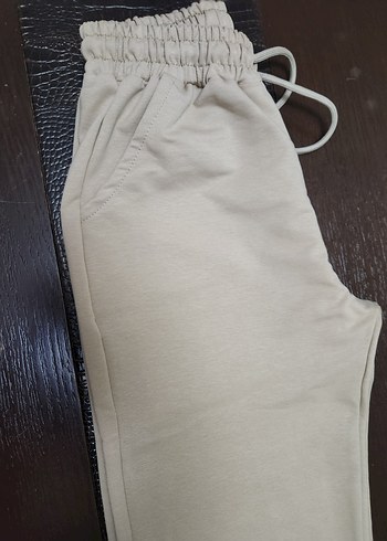 Bej Kadın Kemerli Eşofman Altı - Görsel 13