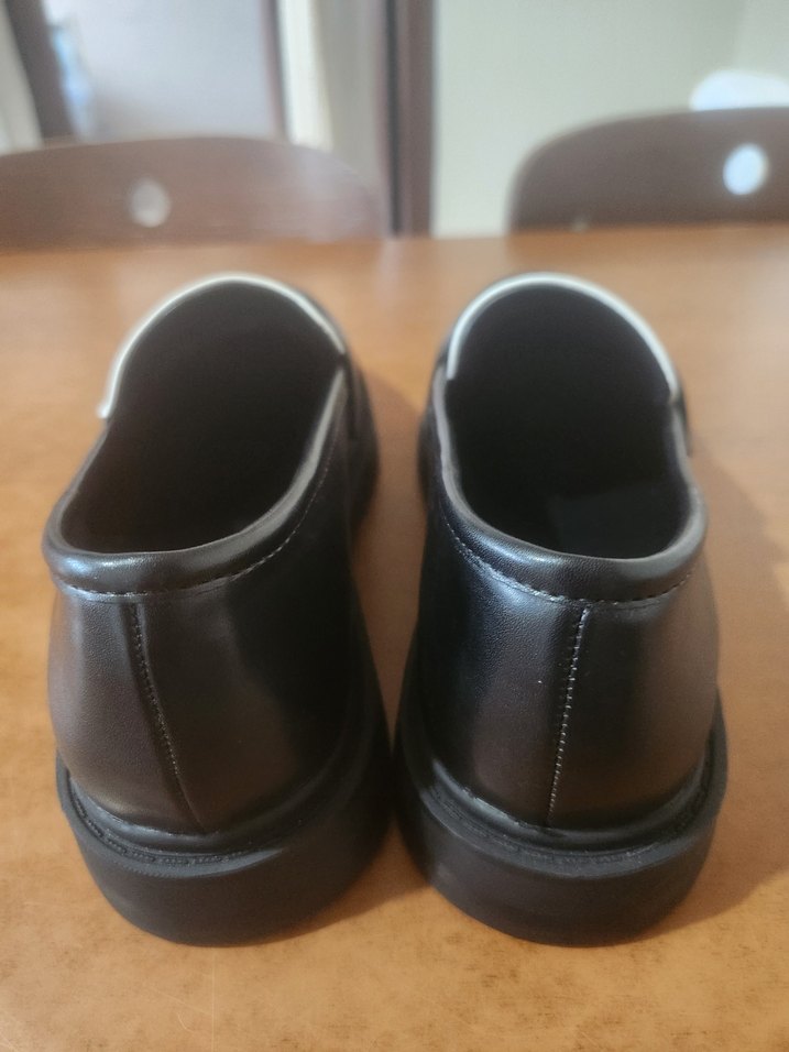 Klasik 37 Siyah Beyaz Tokalı Kadın Loafer - Görsel 3