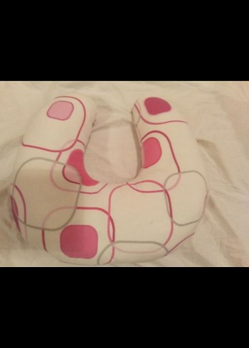 Pembe Desenli Emzirme ve Hamile Yastığı - Görsel 2