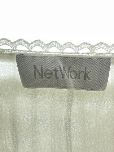 36 Beden beyaz Renk Network Kısa Elbise %70 İndirimli.