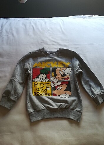 Disney gri swatshirt