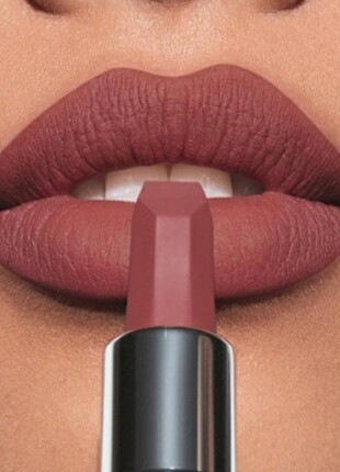 Avon ruj