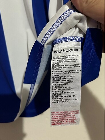  Beden çeşitli Renk New balance Porto forma alt kısımda olan new balance etiketinde 