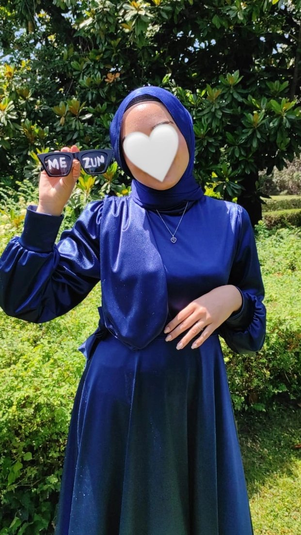 Uzun Kollu Mavi Gotik Mezuniyet Elbisesi - Görsel 4