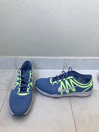 Nike NİKE AİR ZOOM FİT2 ANTREMAN AYAKKABISI