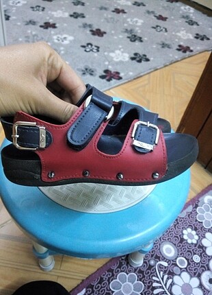 LC Waikiki Erkek çocuk sandalet