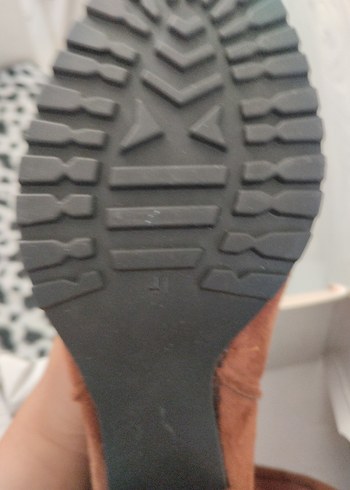 Kahverengi Süet Dizüstü Çizme - Görsel 2