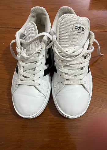 Beyaz orijinal Adidas Bağcıklı Kadın Spor Ayakkabı - Görsel 2