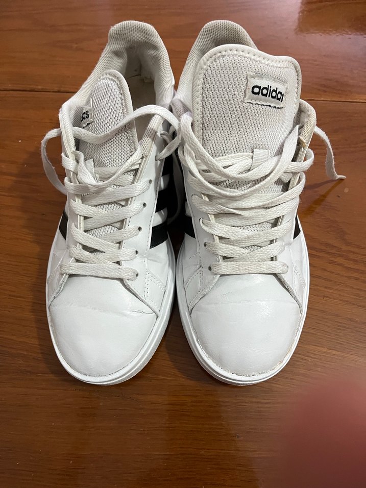 Beyaz orijinal Adidas Bağcıklı Kadın Spor Ayakkabı - Görsel 2