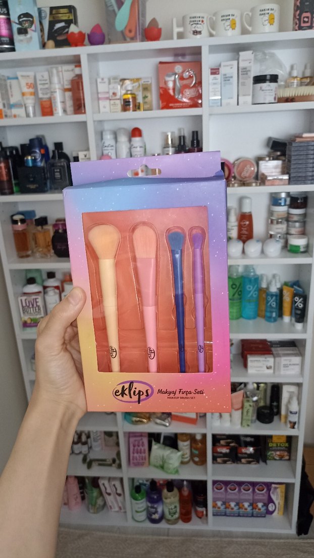 Pastel Renkli Makyaj Fırça Seti - Görsel 2