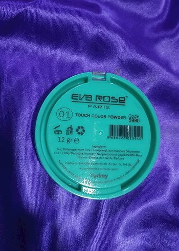 Beyaz Pudra Kompakt Makyaj Seti - Görsel 2