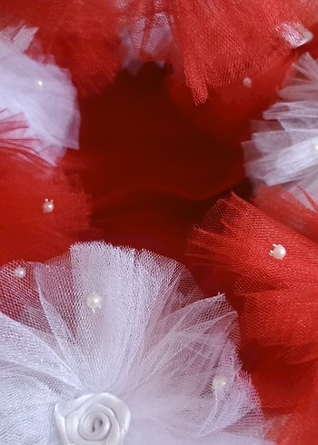 Nakışlı Kırmızı Beyaz Fırfırlı Saç Tokası - Görsel 2