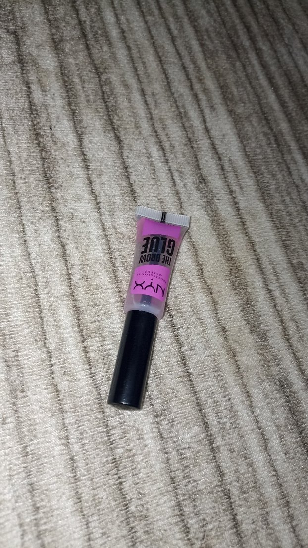 NYX Mor Kaş Yapıştırıcısı - Görsel 4