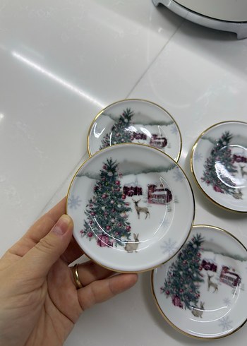 Yılbaşı Desenli Beyaz Tabak Takımı - Görsel 2