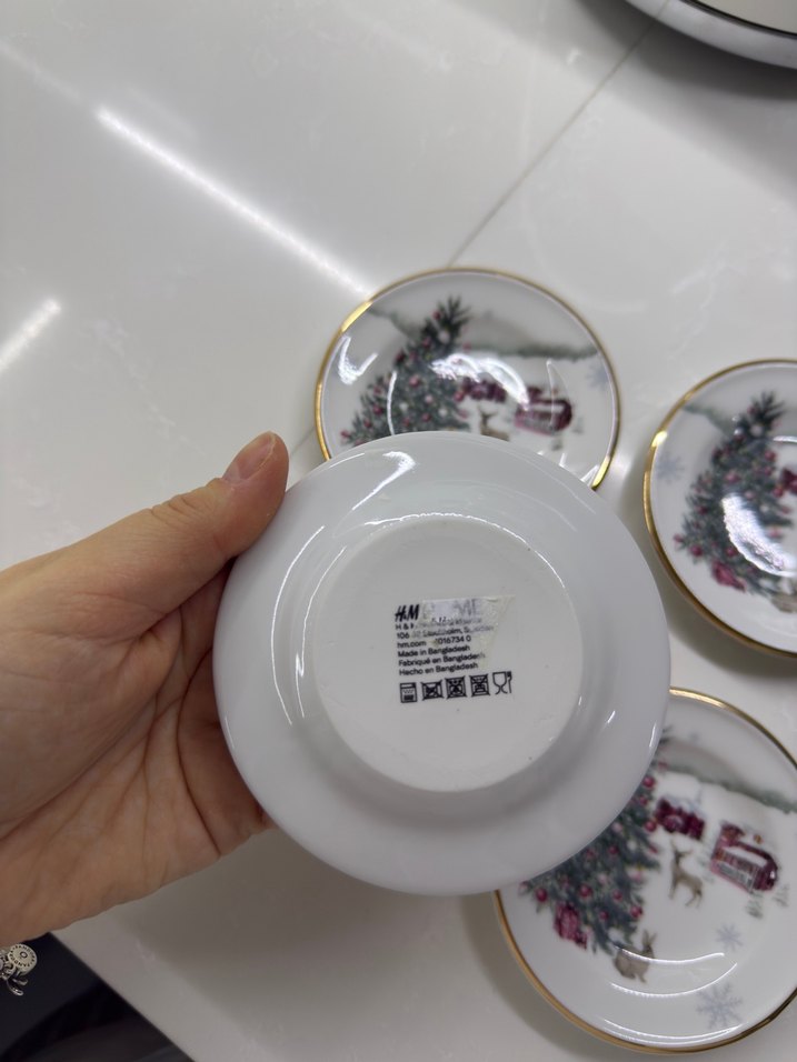 Yılbaşı Desenli Beyaz Tabak Takımı - Görsel 3