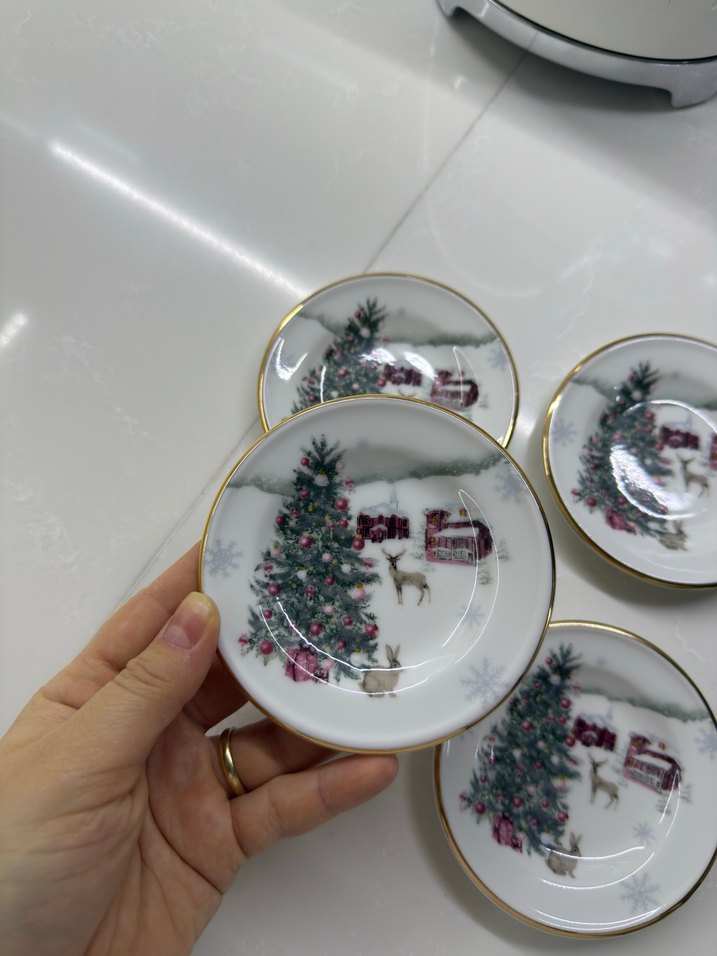 Yılbaşı Desenli Beyaz Tabak Takımı - Görsel 2