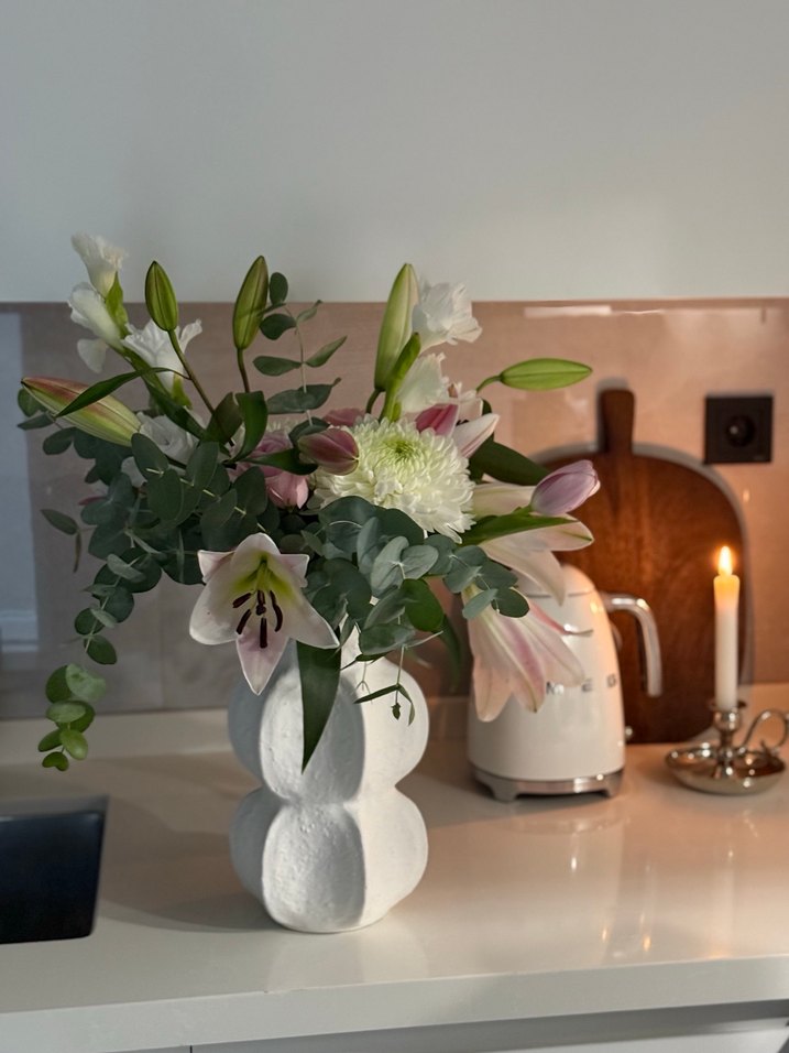 Beyaz Pastel Renkli Vazo - Görsel 2