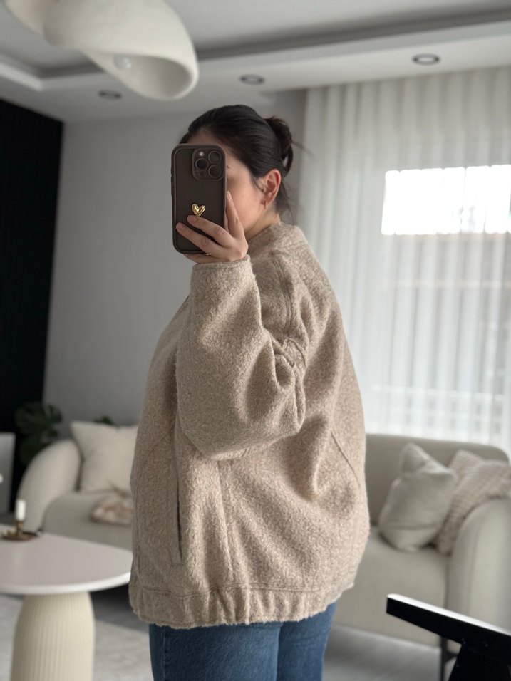 Bej Peluş Kadın Ceket - Görsel 3