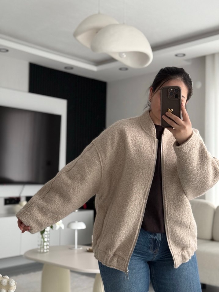 Bej Peluş Kadın Ceket - Görsel 4