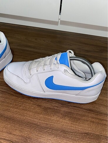 42.5 Beden beyaz Renk Nike ebernon low mavi