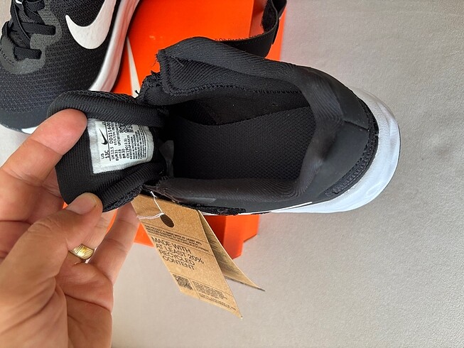 31 Beden siyah Renk Nike 31 numara