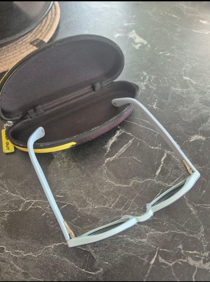 Gri Retro erkek cocuk Güneş Gözlüğü Fermuarlı Kılıfla - Görsel 2