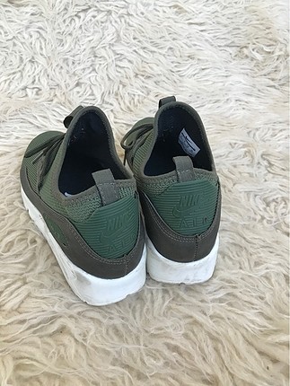 40 Beden Yeşil ayakkabı