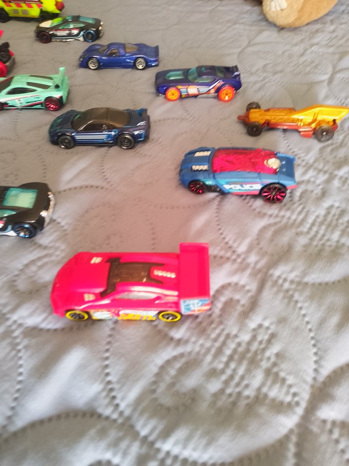 15 renkli Mini Oyuncak Arabalar Seti-hot wheels - Görsel 2