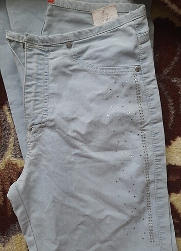 29 Beden Buz Mavisi Y2k Jean