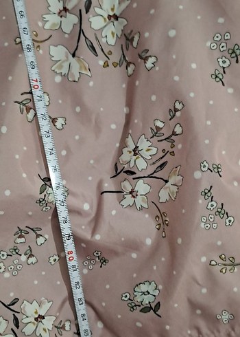 Pembe Baskılı Uzun yağmurluk - Görsel 4