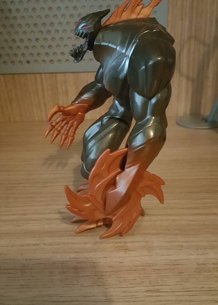 Orjinal Marvel oyuncak - Görsel 3