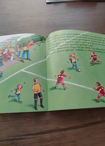  Arkadaşım futbol antrenörü