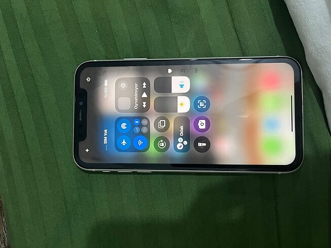 iPhone 11 beyaz