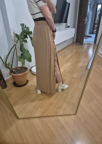 Bej Düğmeli Kadın Uzun Etek - Görsel 3