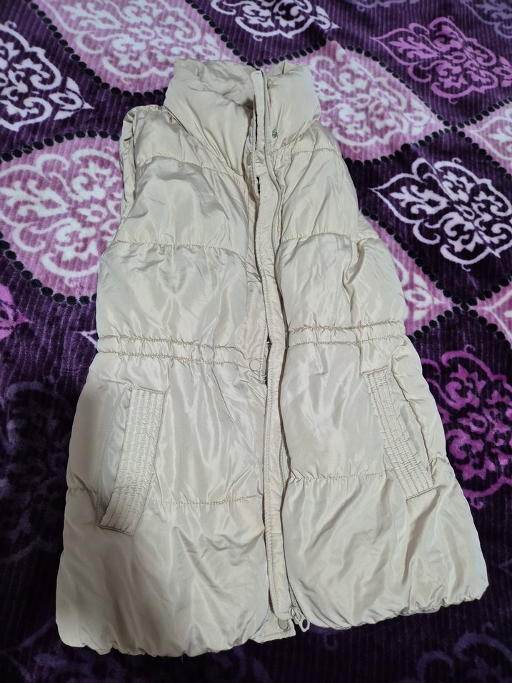 Kürk Detaylı Beyaz Kadın Şişme Yelek - Görsel 4