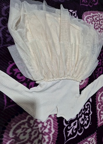 Uzun Kollu Beyaz Nakışlı Kız Elbisesi - Görsel 2