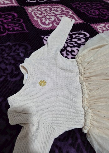 Uzun Kollu Beyaz Nakışlı Kız Elbisesi - Görsel 7