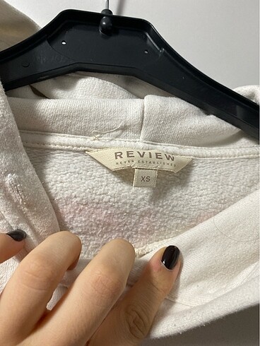Review Beyaz baskılı sweatshirt