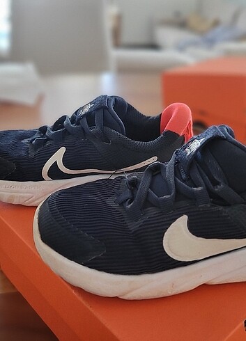 Orjinal Nike ayakkabı temiz