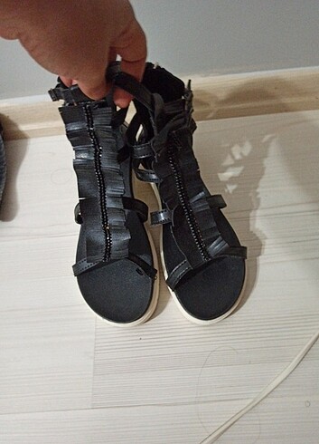 39 Beden siyah Renk Sandalet 