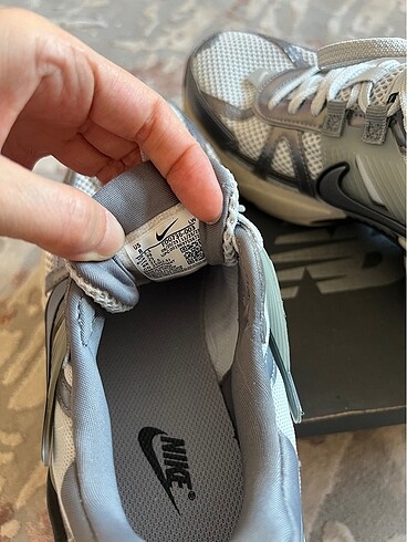 39 Beden gri Renk Nike ayakkabı